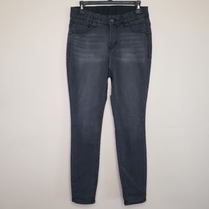 Jag jeans grey skinny jean size 6 or 28